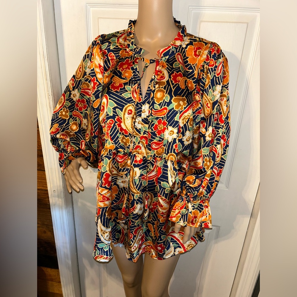 UMGEE Paisley Babydoll Top